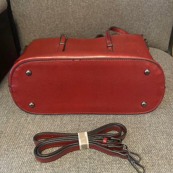 Brand New Burgundy Purse/Shoulder Bag from Bali - Picture 3 of 12